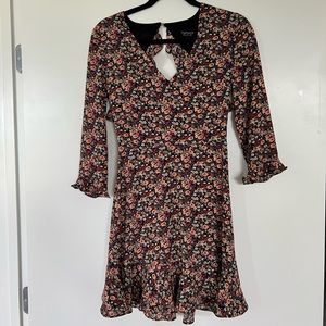 Topshop floral ruffle dress size 2